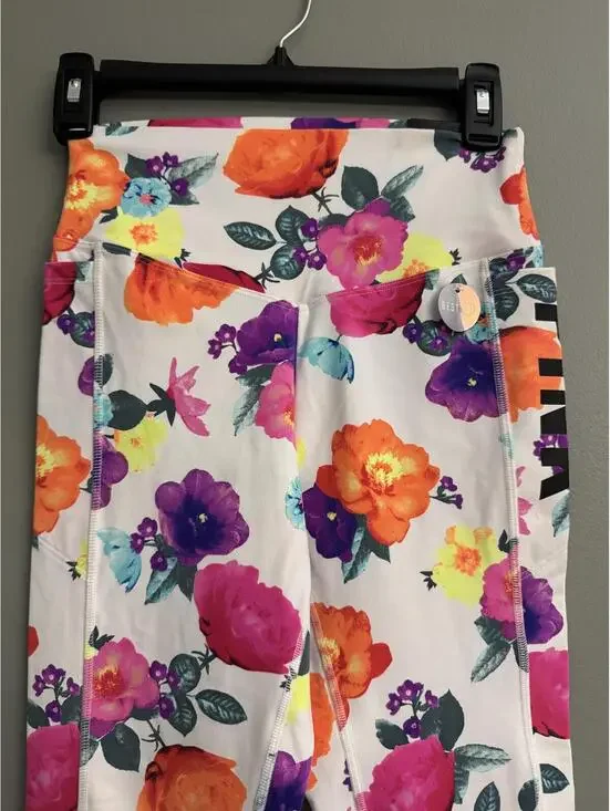 Victoria’s Secret PINK Floral High Waist Ultimate 7/8 Leggings NWT Size Sm - Picture 2 of 8